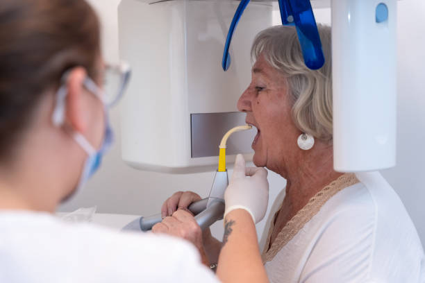 Best Emergency Treatment for Dental Infections or Abscesses in Summer Set, MO